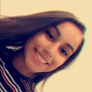 Meet your Posher, Luisa